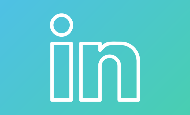 The Ultimate Guide to Protecting and Spamming LinkedIn Accounts
